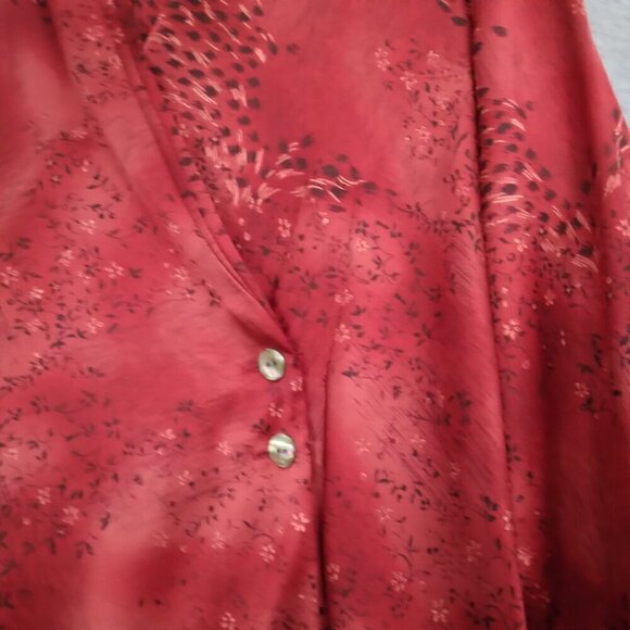 Austin Reed | Red Floral 100% Silk Wrap Blouse | Size 18 - Picture 4 of 9